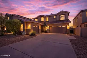 16613 S 27th Ln, Phoenix, AZ 85045 - Photo 2