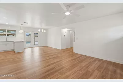 1304 E Hackamore Street, Mesa, AZ 85203 - Photo 8