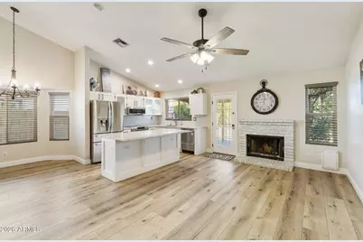 1044 E Indigo Street, Mesa, AZ 85203 - Photo 1