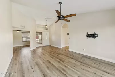 1044 E Indigo Street, Mesa, AZ 85203 - Photo 10