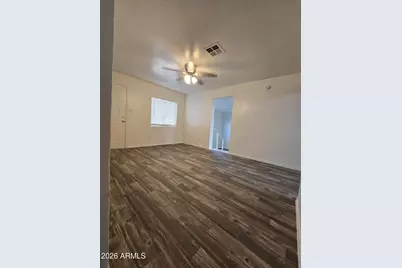 5032 S 35th Drive, Phoenix, AZ 85041 - Photo 4