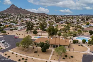 2021 E Tierra Buena Ln, Phoenix, AZ 85022 - Photo 22