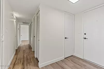 2021 E Tierra Buena Lane #8, Phoenix, AZ 85022 - Photo 10