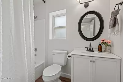 2021 E Tierra Buena Lane #8, Phoenix, AZ 85022 - Photo 16