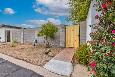 2021 E Tierra Buena Lane #8, Phoenix, AZ 85022 - Photo 20