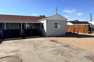 2419 E Oak St, Phoenix, AZ 85008 - Photo 2