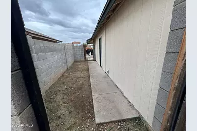 6007 W Banff Lane, Glendale, AZ 85306 - Photo 18