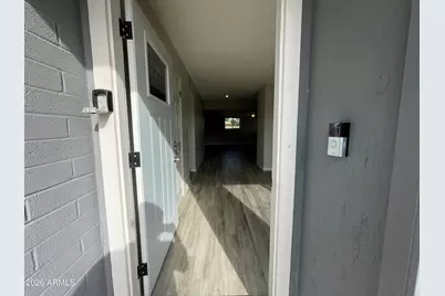 2128 W Hartford Avenue, Phoenix, AZ 85023 - Photo 2