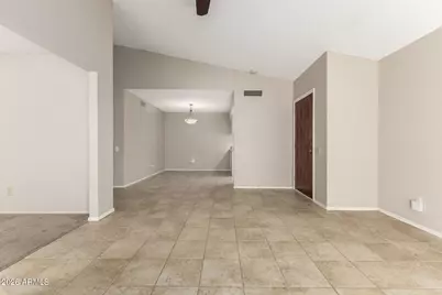 2451 W Knowles Avenue, Mesa, AZ 85202 - Photo 8