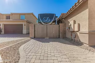 2052 S Navajo Ct, Chandler, AZ 85286 - Photo 4