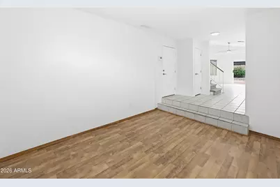 5042 W Fairview Street, Chandler, AZ 85226 - Photo 12