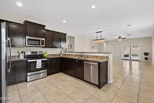 24454 W Mobile Ln, Buckeye, AZ 85326 - Photo 8