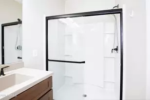 12043 W Desert Sun Ln, Peoria, AZ 85383 - Photo 22