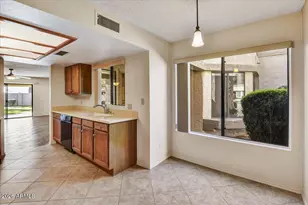 9451 W McRae Way, Peoria, AZ 85382 - Photo 12