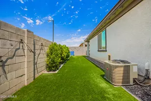 17388 W Paraiso Ln, Surprise, AZ 85387 - Photo 26