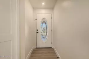 6929 W Monte Vista Rd, Phoenix, AZ 85035 - Photo 8