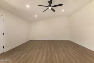 6929 W Monte Vista Rd, Phoenix, AZ 85035 - Photo 10