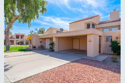 41 E Betty Elyse Lane, Phoenix, AZ 85022 - Photo 2