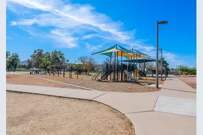 41 E Betty Elyse Lane, Phoenix, AZ 85022 - Photo 40