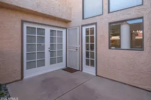 41 E Betty Elyse Ln, Phoenix, AZ 85022 - Photo 34