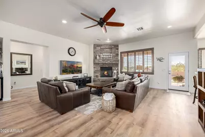 1415 W Lavitt Lane, Phoenix, AZ 85086 - Photo 6