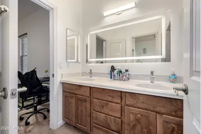 1415 W Lavitt Lane, Phoenix, AZ 85086 - Photo 22