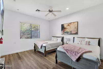 8812 E Palm Lane, Mesa, AZ 85207 - Photo 40