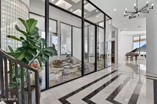 8812 E Palm Ln, Mesa, AZ 85207 - Photo 26