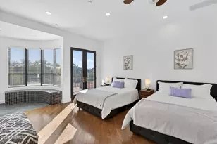 8812 E Palm Ln, Mesa, AZ 85207 - Photo 54