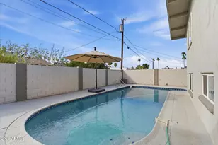 3929 E Mercer Ln, Phoenix, AZ 85028 - Photo 22