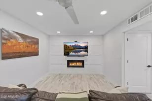 3929 E Mercer Ln, Phoenix, AZ 85028 - Photo 16