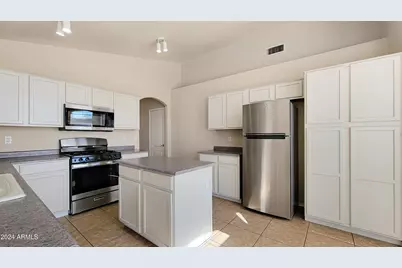 13132 W Sheridan Street, Goodyear, AZ 85395 - Photo 16