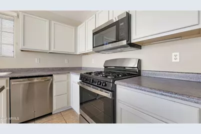 13132 W Sheridan Street, Goodyear, AZ 85395 - Photo 12