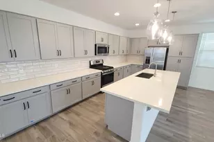 14818 W Gray Fox Trl, Surprise, AZ 85387 - Photo 10