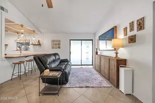 8342 W Seldon Ln, Peoria, AZ 85345 - Photo 10