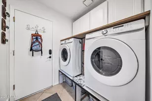 8342 W Seldon Ln, Peoria, AZ 85345 - Photo 18