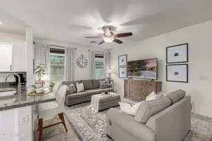 18124 W Ivy Ln, Surprise, AZ 85388 - Photo 28