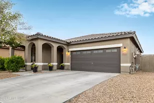 18124 W Ivy Ln, Surprise, AZ 85388 - Photo 22