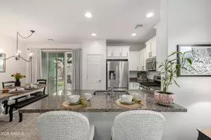 18124 W Ivy Ln, Surprise, AZ 85388 - Photo 36