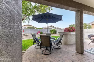 18124 W Ivy Ln, Surprise, AZ 85388 - Photo 58