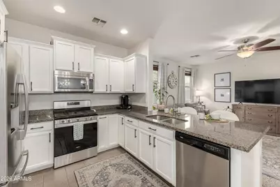 18124 W Ivy Lane, Surprise, AZ 85388 - Photo 38