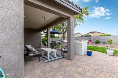 18124 W Ivy Lane, Surprise, AZ 85388 - Photo 64