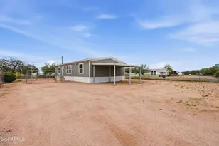 2975 W Manzanita St, Apache Junction, AZ 85120 - Photo 1