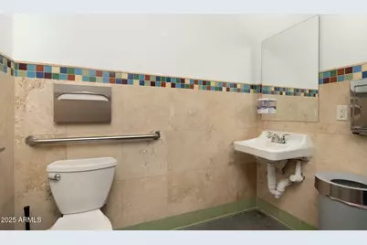 4750 N Central Avenue #C-2, Phoenix, AZ 85012 - Photo 16