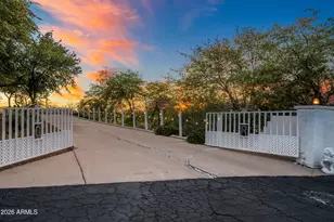 568 N Las Flores Dr, Oracle, AZ 85623 - Photo 40