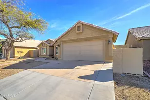 421 N Leoma Ln, Chandler, AZ 85225 - Photo 2