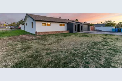 4641 N 14th Avenue, Phoenix, AZ 85013 - Photo 2