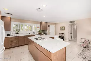 47 E Royal Palm Rd, Phoenix, AZ 85020 - Photo 12