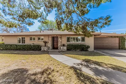 47 E Royal Palm Road, Phoenix, AZ 85020 - Photo 1