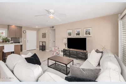 47 E Royal Palm Road, Phoenix, AZ 85020 - Photo 6